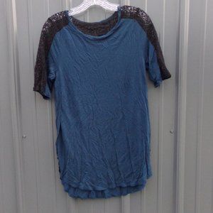 Old Navy Green with Black Lace Short Sleeve Lace Top- Size M